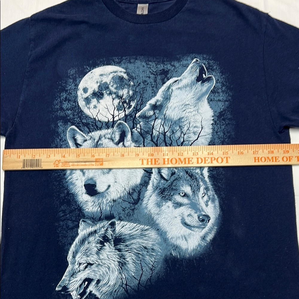 Gildan heavy cotton Wolfpack howl blue size medium short sleeve graphic tee - Picture 9 of 16